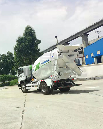 混凝土搅拌罐车