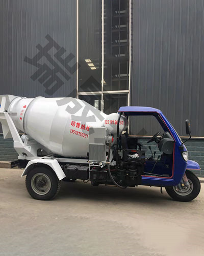 三轮车混凝土搅拌罐