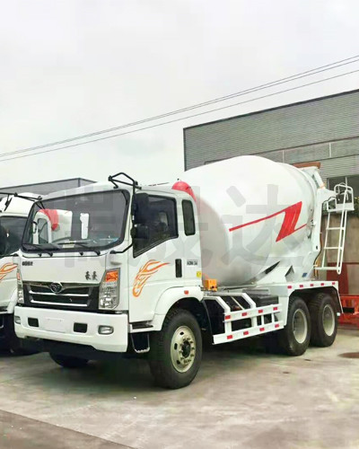 混凝土搅拌罐车